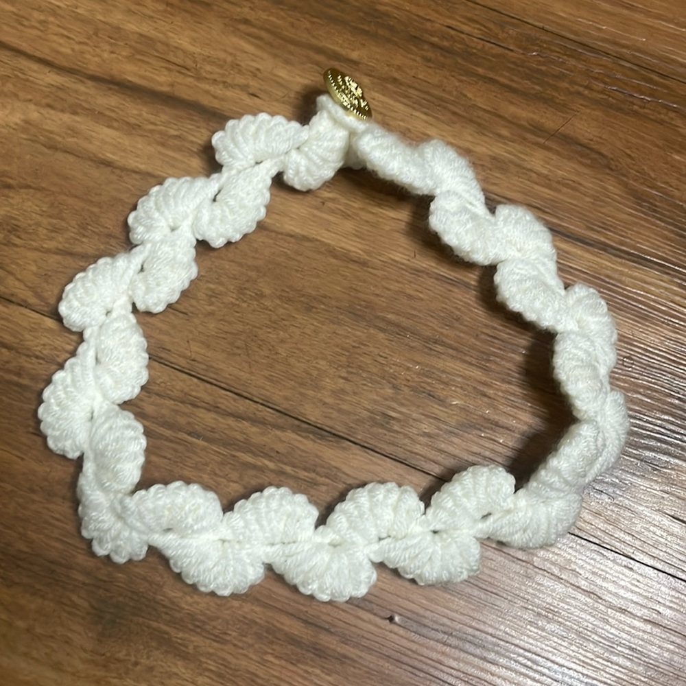 Handmade crochet‎ off white headband